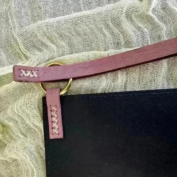 Wolf Leathers Clutch,‎ Pink/Black Brass Essentials Thin Nubuck Leather - Picture 3 of 7